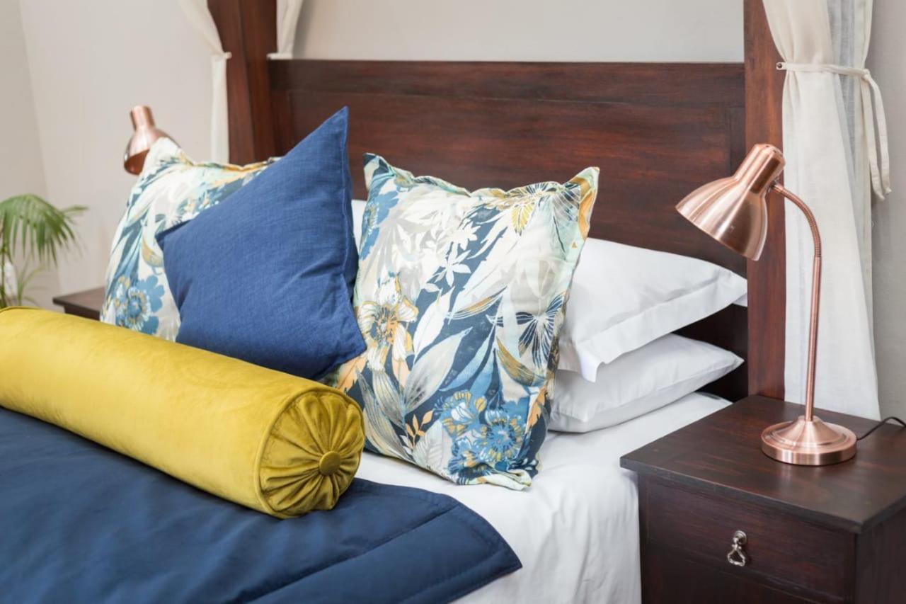 Touching Senses Garden Cottages Bloemfontein Eksteriør bilde